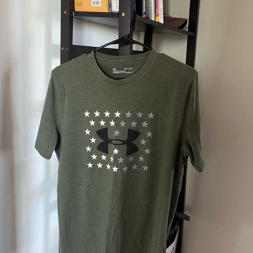 Under Armour Olive Green T-Shirt